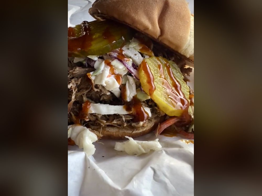 Pulled pork sandwich