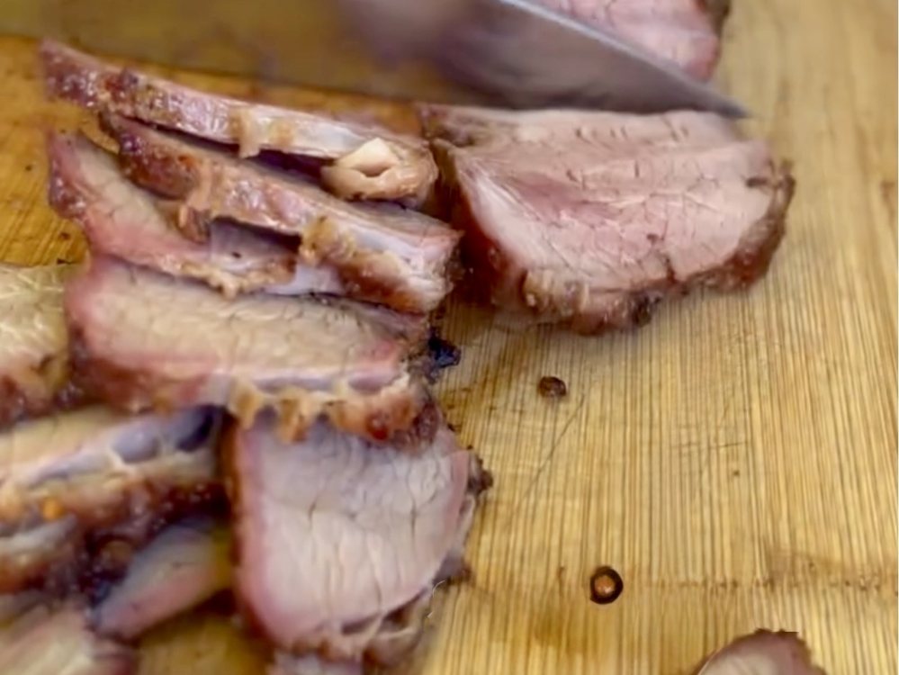 Sliced smoked tri-tip